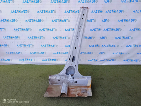 The central right body pillar of Subaru Forester 19- SK is sawn off, not standard