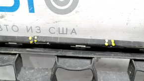 Lower grille front bumper central Jeep Renegade 15- Trailhawk, scratches, broken fasteners