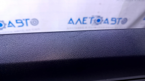 Door trim card rear right VW Jetta 19 - black with black plastic insert, armrest black leather, under the tweeter, scratches, abrasions, dent