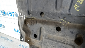 Front engine guard Lexus CT200h 11-17 tears, cracks