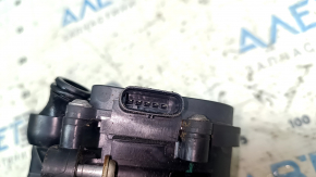 Water pump VW Tiguan 18 - complete with thermostat housing, without cover
