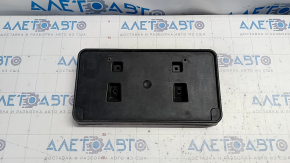 Jeep Cherokee KL 14-18 license plate frame cracks in fasteners