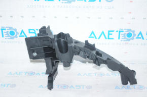 Fastening of the eyepiece of the headlight left front Audi Q5 8R 09-17