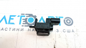 Solenoid valve on the intake Audi A4 B8 13-16