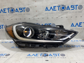 Front right headlight complete Hyundai Elantra AD 17-18 prerest LED