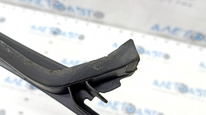 Left windshield molding BMW X3 G01 18-21 seal dried out, deep scratch