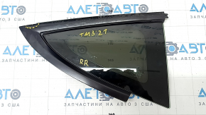 Window blind glass rear right Tesla Model 3 21- matte frame, scratch, dent