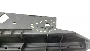 Kia Niro 17-22 TV cover structure, crack in fastening