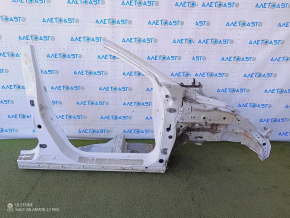 Front right quarter Honda HR-V 16-22 on the body, white