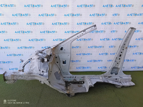 Front right quarter Honda HR-V 16-22 on the body, white