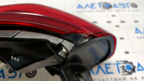 Light outer wing right Nissan Rogue Sport 17-19 worn
