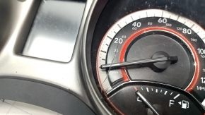 Instrument cluster Dodge Journey 11-104k, cracks on glass