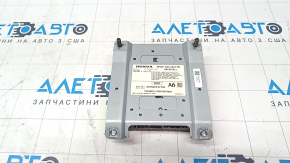 Honda CRV 15-16 Audio Amplifier