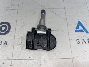 Nissan Rogue 14-16 OEM Wheel Pressure Sensor