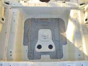 Kia Niro 17-22 HEV trunk trough on the body