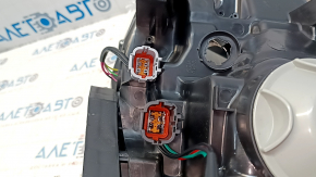 Headlight front right Nissan Rogue 17- halogen
