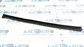 Glass seal inner rear right Chevrolet Bolt EV 17-23