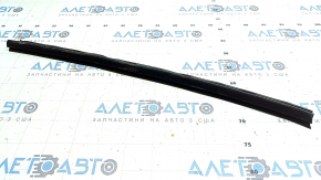 Glass seal inner rear right Chevrolet Bolt EV 17-23