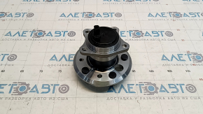 Rear left hub Toyota Camry v55 15-17 usa GSP