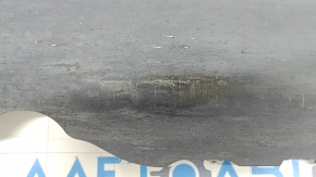 Tesla Model 3 18 left threshold - structure, worn, torn, scratches
