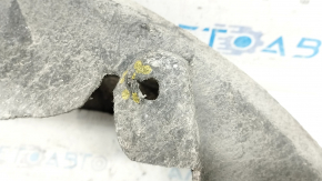 Jaguar F-Pace X761 17-20 rear right fender liner is torn