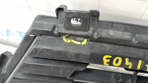 Lower grille of front bumper Lexus ES300h 13-15 prerest, structure, sand, broken fasteners