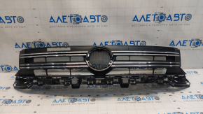 Radiator grill assembly VW Tiguan 12-17 rest with badge