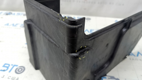 Battery housing rear part Mercedes GLA 14-20 broken fasteners