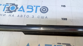 Molding door-glass central front right Toyota Camry v40 chrome, scratches, chip