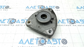 Front left shock absorber support Mercedes GLA 14-20 with bearing