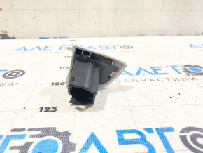Plug outer handle front right VW Jetta 19- broken fastening