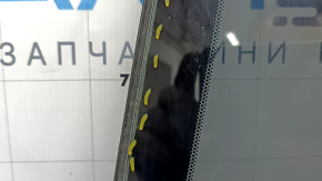 Windshield Mazda CX-9 16 - under the camera, under the rain sensor, air along the edge, sand