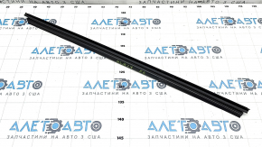 Door glass seal front right Mercedes GLA 15-20 internal