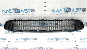 Lower grille of the front bumper Mercedes GLA 15-17 structure, broken fastening