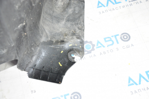 Front right fender liner Tesla Model Y 20 - fastening tear