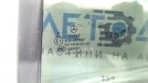 Door glass triangle with seal rear left Mercedes GLA 15-20 tinted, scuffed seal