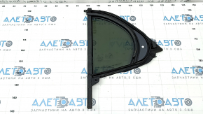 Door glass triangle with seal rear right Mercedes GLA 15-20 tinted, scuffed seal