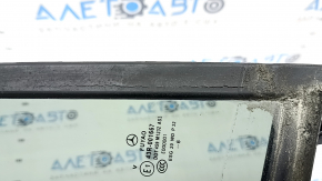 Door glass triangle with seal rear right Mercedes GLA 15-20 tinted, scuffed seal
