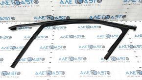 Door glass seal front left Mercedes GLA 15-20