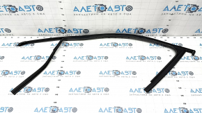 Door glass seal front right Mercedes GLA 15-20