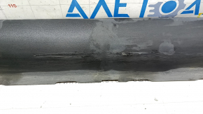 Tesla Model 3 18 left threshold - structure, worn, scratches, tear