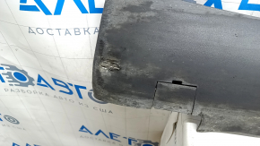 Tesla Model 3 18 left threshold - structure, worn, scratches, tear
