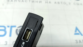 USB plug Carplay interface Mercedes GLA 14-20 scratch
