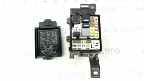 Fuse box underhood right Jaguar F-Pace X761 17- broken mount