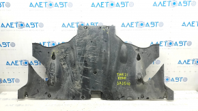 Tesla Model 3 rear underbody protection 21- crack, worn