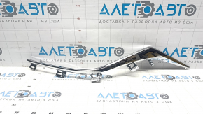 Left radiator grille molding Mazda 3 14-16 BM prerest