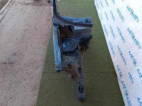 Front right quarter VW Tiguan 18 - blue, sawed off