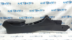 Central console armrest and cup holders VW Jetta 19 - black leather, scratches, needs cleaning