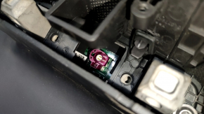 Monitor, display, navigation Tesla Model Y 20 - without temperature sensor, chip is broken