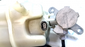 Jeep Cherokee KL 14-18 Master Brake Cylinder with Reservoir and Cap